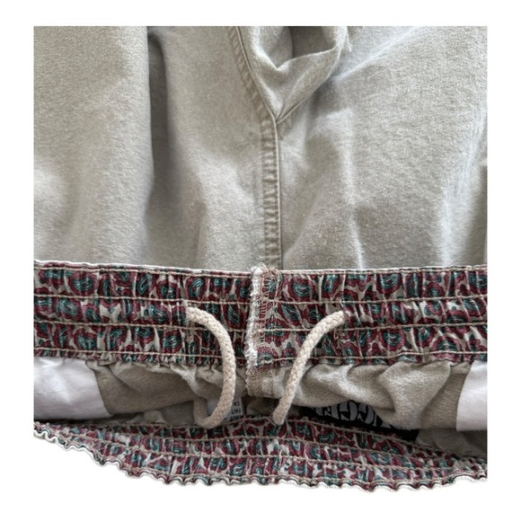 Rugged Terrain Vintage Khaki Green Drawstring Elastic Waist Shorts - Size Small - Picture 4 of 12